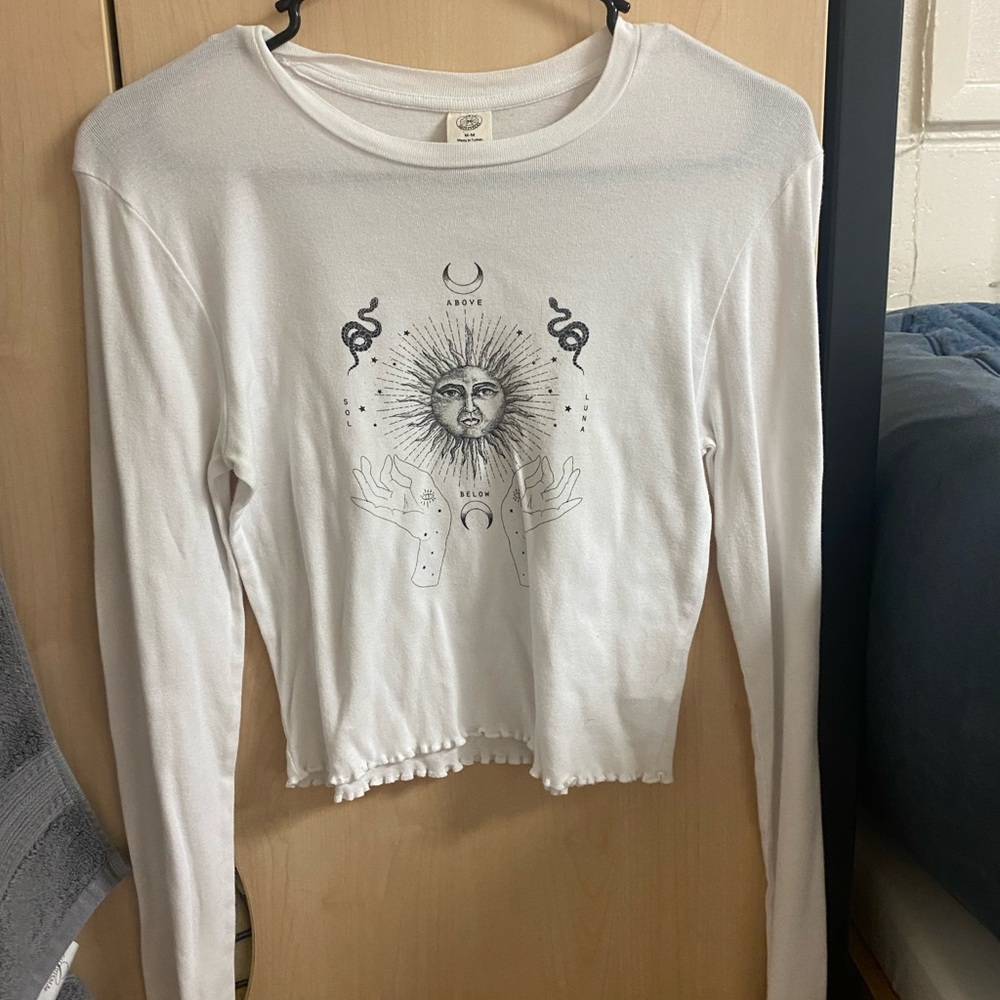 graphic long sleeve